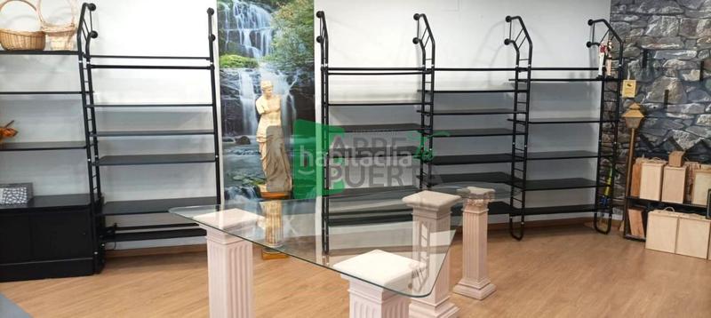 Foto 98639631-65a2-4740-b27c-efa7498a1d70. Local comercial en Casco Viejo Ourense