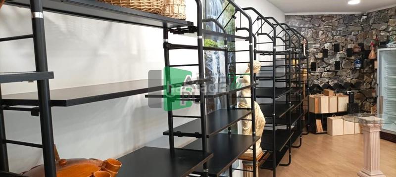 Foto d760ef60-abbe-47e4-b623-0d8b5349c773. Local comercial en Casco Viejo Ourense
