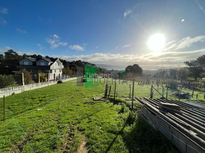 Foto fd751a51-6b83-4fdb-acfd-ca218b15a98c. Residential plot in Barbadás