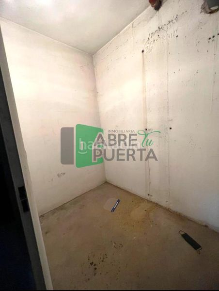 Foto 09174d21-8176-48f7-ab77-f119bbf075dd. Aparcament cotxe a Casco Viejo Ourense