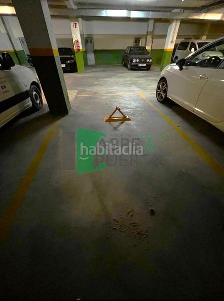 Foto b38352a2-922a-4e57-8522-f63f583eadf1. Aparcament cotxe a Casco Viejo Ourense