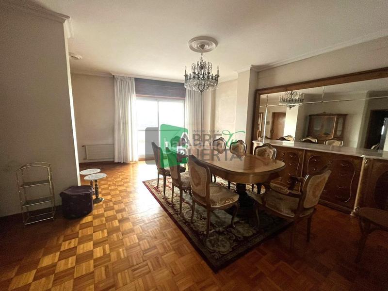 Foto 875b29c1-bc95-4792-a002-0d0d9e753032. Appartement avec chauffage parking dans A Ponte Ourense
