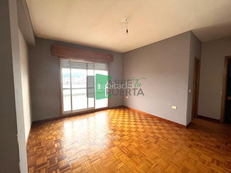 Foto ef9c517e-94a5-447a-863e-4730a9859435. Piso en A Ponte Ourense