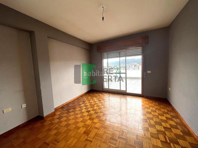 Foto f80c3039-aaac-4a4c-b032-9ceaa6a0e983. Piso en A Ponte Ourense