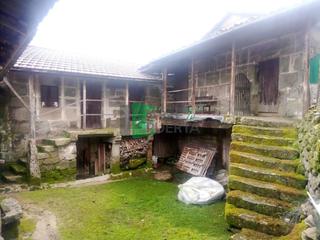 Casa a San Cristovo de Cea