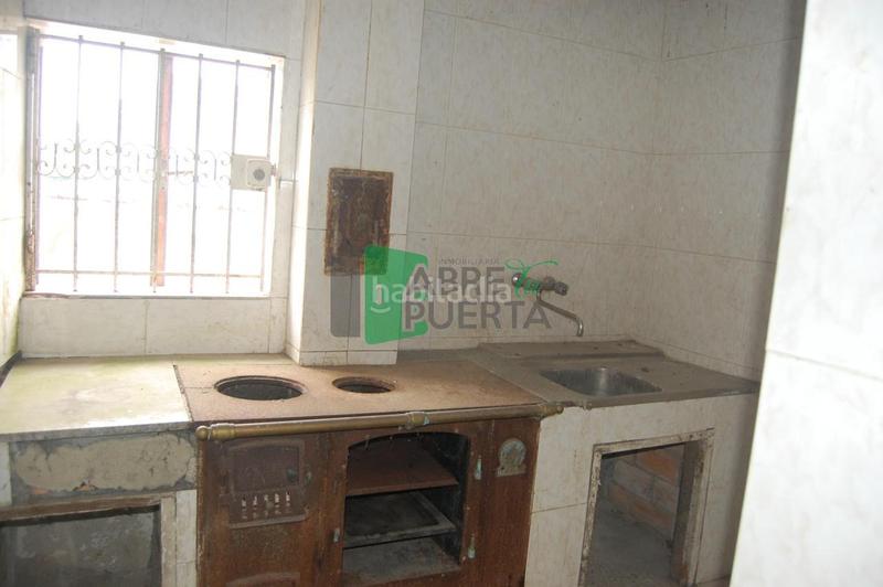 Foto 129b16a9-30d8-47da-b9d4-7bf59a9f1293. Haus mit heizung in Amoeiro