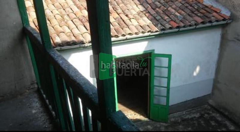 Foto 9496808e-23d1-4072-b744-ec49363a6859. Edificio en Casco Viejo Ourense