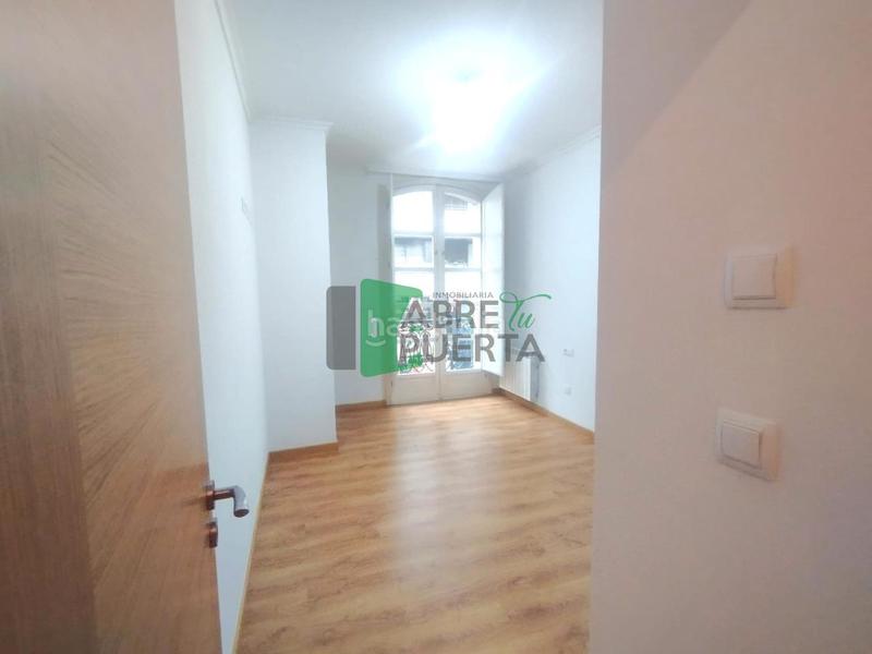 Foto 03808422-0eec-4806-966c-3ece2812c17c. Appartamento con riscaldamento in Casco Viejo Ourense