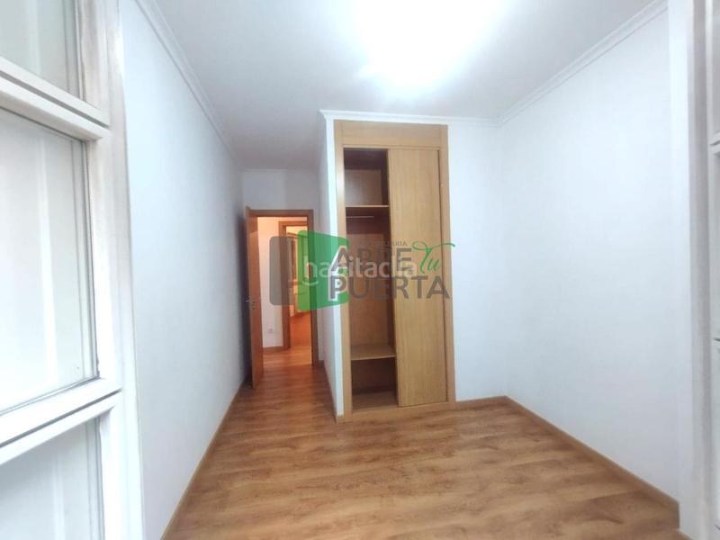 Foto 059b7bef-bf76-4dc7-a98d-d33d8cf9c1e8. Appartamento con riscaldamento in Casco Viejo Ourense