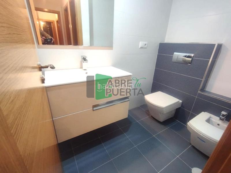 Foto 0deff2c9-29d5-425c-8be6-15220c95443d. Appartamento con riscaldamento in Casco Viejo Ourense