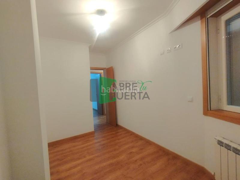 Foto 175cbdd3-7d4b-4552-a626-51c3fd79de68. Appartamento con riscaldamento in Casco Viejo Ourense