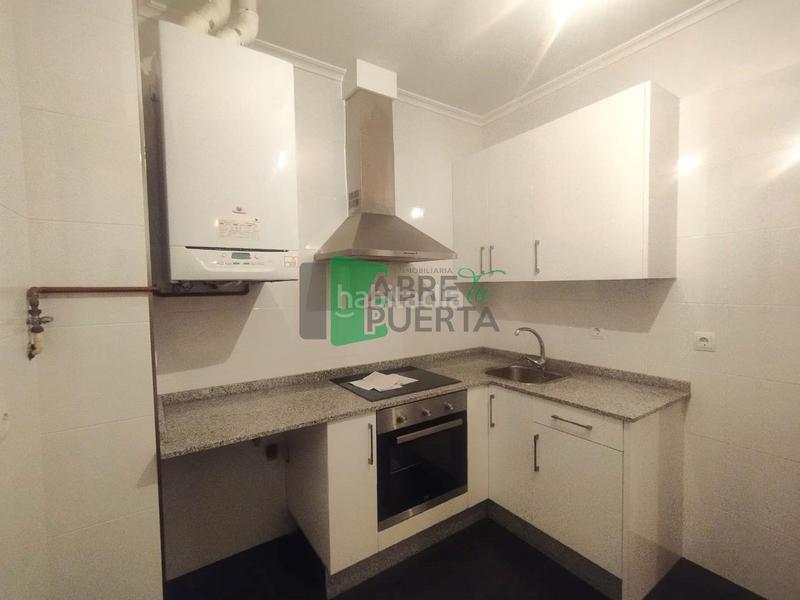 Foto 6b3b52ef-116f-43c5-b2cf-f2cb06431175. Appartamento con riscaldamento in Casco Viejo Ourense