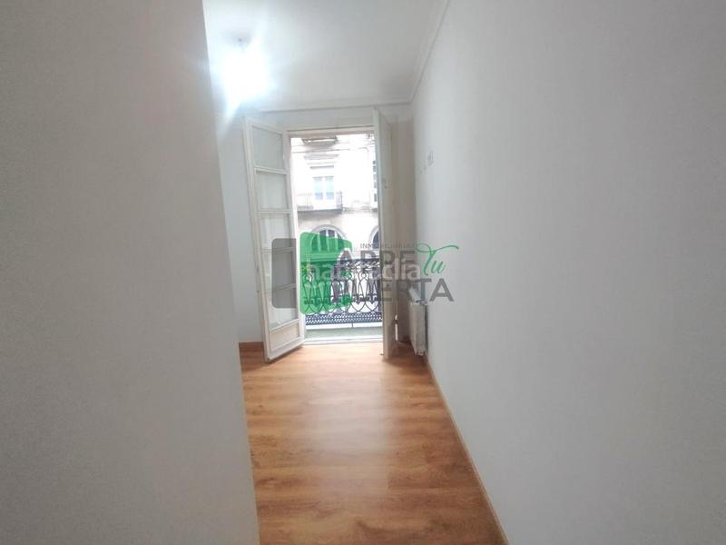 Foto f39623d3-1166-4fed-8819-4b3bcee021ff. Appartamento con riscaldamento in Casco Viejo Ourense