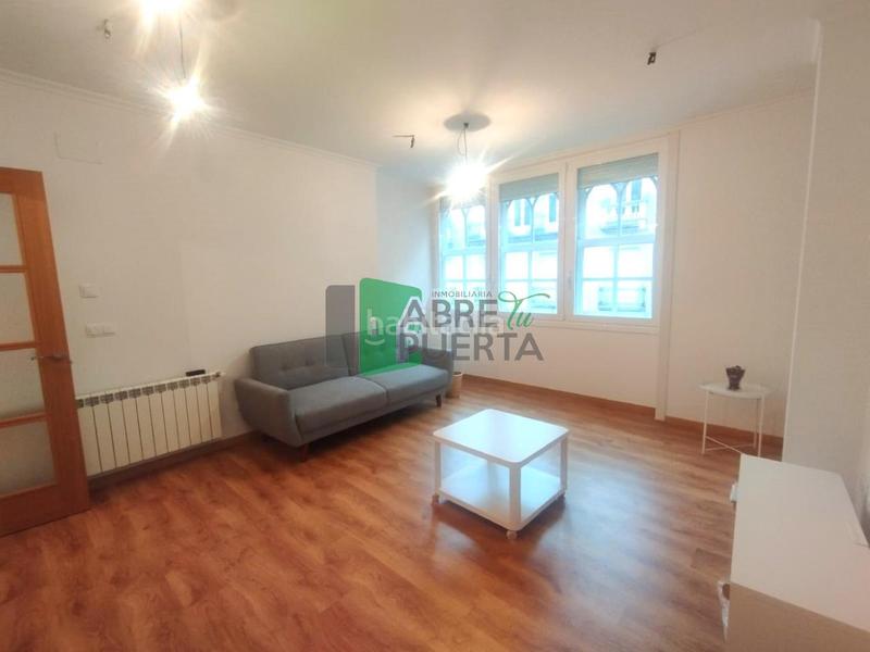 Foto 83be0892-b1c6-4128-b137-f3dfe4305102. Flat with heating in Casco Viejo Ourense