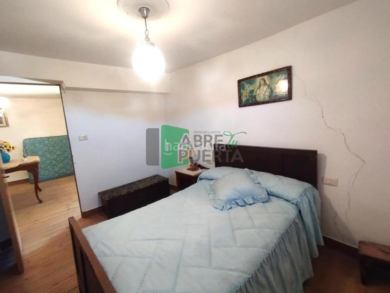 Foto f7bdb8ae-ac02-4cf5-82f6-6c2529b98e56. Maison dans As Lagoas Ourense