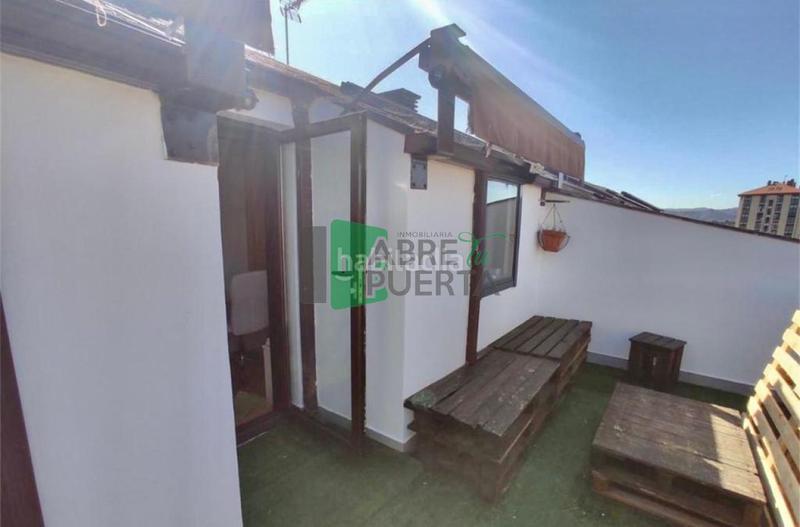 Foto 05c6a551-c520-440c-9aae-4f698a2c9901. Dúplex en Barrocanes Ourense