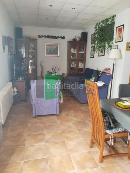 Foto ef4fb48a-bda3-4774-9b21-f879bd39ede0. Casa adossada amb calefacció a Barrocanes Ourense