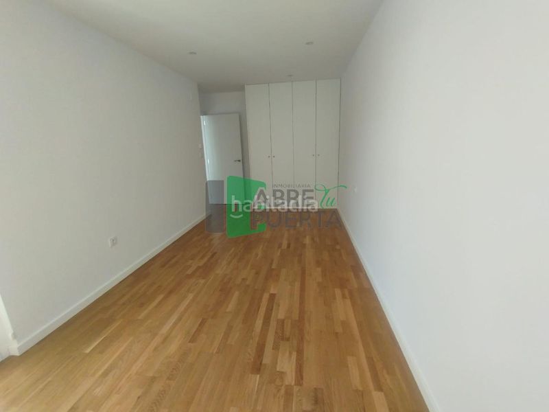Foto 54864739-331e-466e-b68f-a1615c30b663. Piso en Centro Ourense