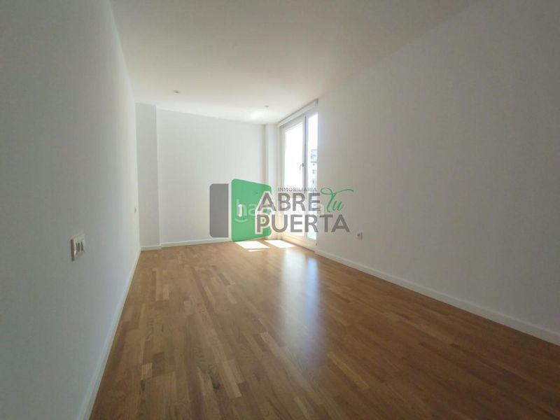 Foto 5a492ae0-0302-4933-8e54-cc13f0bc5db8. Piso en Centro Ourense