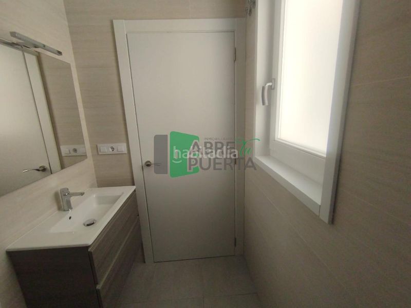 Foto 845f8a3e-7860-4365-b13f-e23cfd94354e. Piso en Centro Ourense