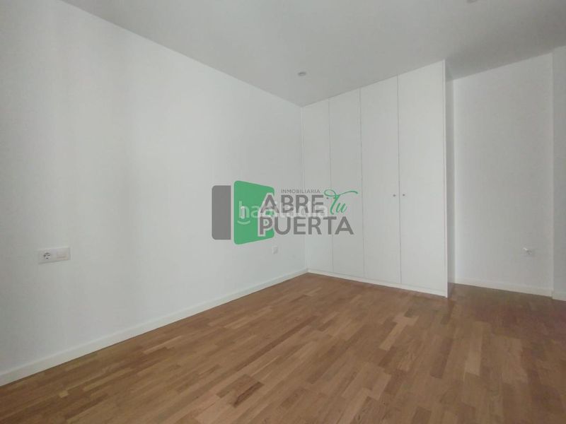 Foto c7b80651-cca4-47ac-8cbc-bc2b923c2a44. Piso en Centro Ourense
