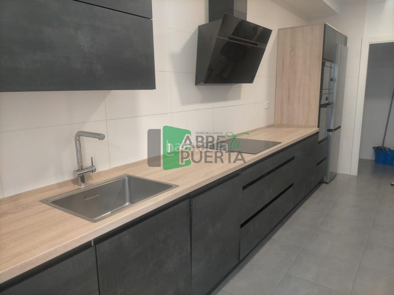 Foto e5eea594-723e-4d5d-ad58-ca51630d372d. Piso en Centro Ourense