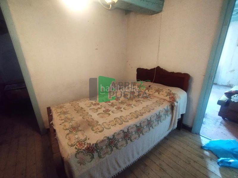 Foto 2ee9bdd8-5d3b-4628-91dc-082b0262d86c. Casa en Coles