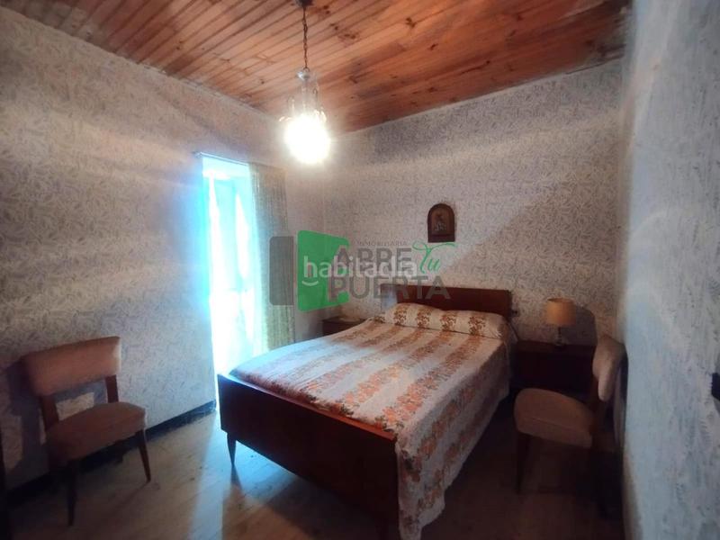 Foto 4e75d328-8f87-4849-adf9-95d82cae1adf. Casa en Coles