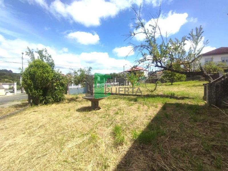 Foto 88529284-aac7-4e67-ba9f-072b3bbe001b. Casa en Coles