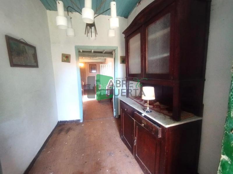 Foto 8fc24a48-c20f-42e3-b3bf-053a4b78415f. Casa en Coles