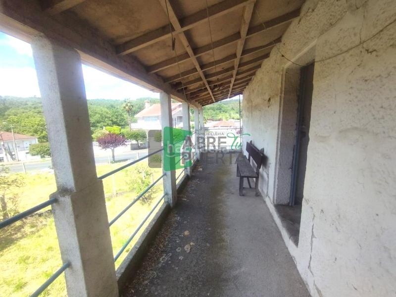 Foto f07cf9b6-dd7c-401f-b321-63566e9fb462. Casa en Coles