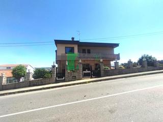 Chalet à A Carballeira