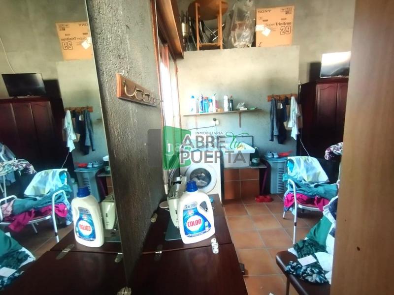 Foto bdd23631-37eb-4049-b1ff-50412c371482. Xalet amb aparcament a A Carballeira Ourense