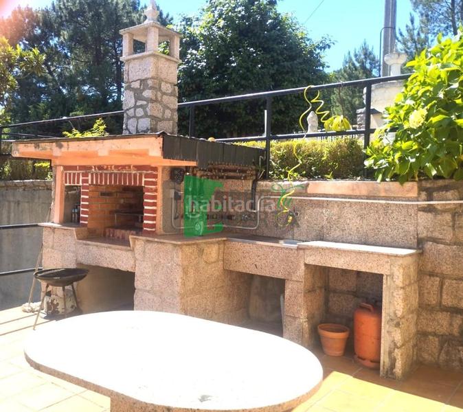 Foto ce898a10-0dc3-4cdf-907c-584107bbc51a. Xalet amb aparcament a A Carballeira Ourense