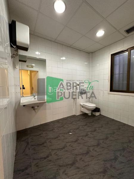 Foto 192fed36-5b9b-44a3-911c-217495cdb6d6. Lloguer local comercial a Residencia Ourense