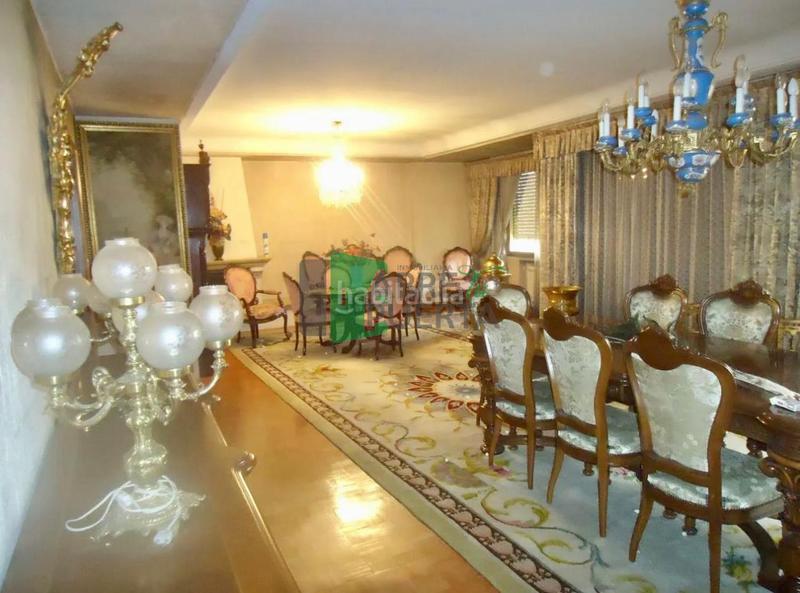 Foto 3d1c44ee-bbc6-4fe9-845b-335852a4a12b. Piso en Centro Ourense