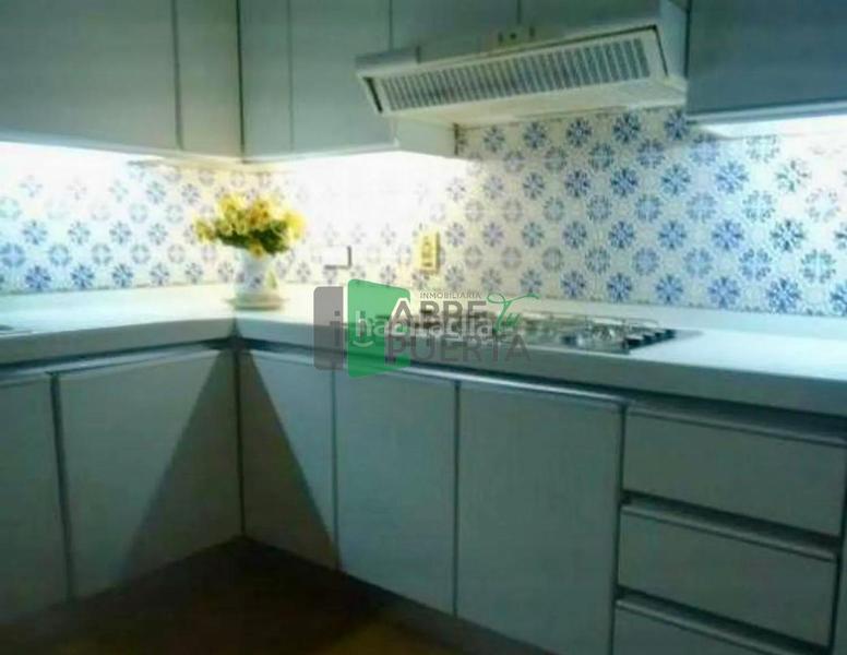 Foto aa03cad3-d17b-47aa-aca1-fe4febbcf6fc. Piso en Centro Ourense