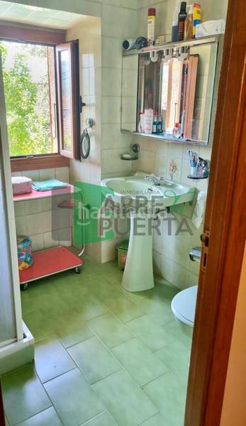 Foto d5baa83f-e6a0-4a18-bb09-6d3f866d0444. Casale con riscaldamento parcheggio in Leiro