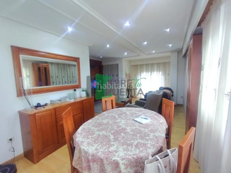 Foto 00aee420-c9fe-44d2-a505-199c6b54e2b7. Casa adossada amb calefacció aparcament a San Cibrao das Viñas