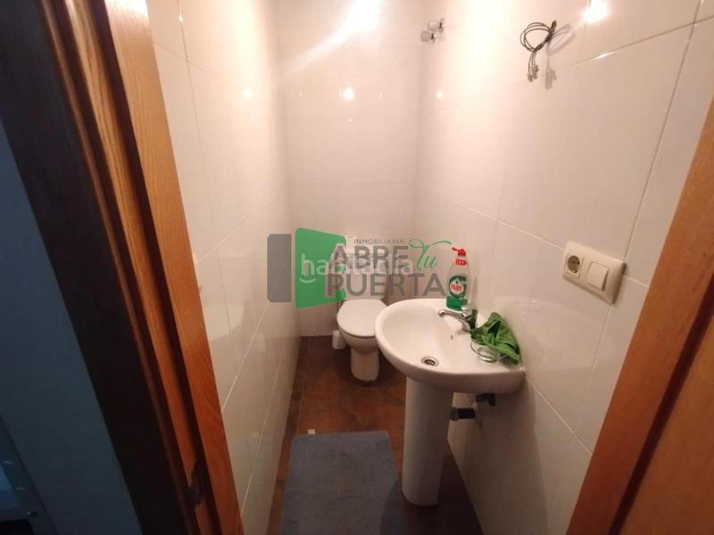 Foto 7d90f25f-bda1-45fd-b083-be22733f95b5. Casa adossada amb calefacció aparcament a San Cibrao das Viñas