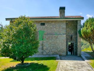 Xalet a Pereiro de Aguiar (O)