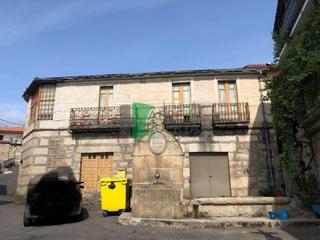Casa a Toén