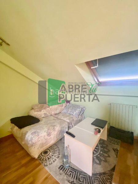 Foto 8a649a3a-4eb1-44e2-bc26-2c415a88f14c. Dúplex en Couto Ourense
