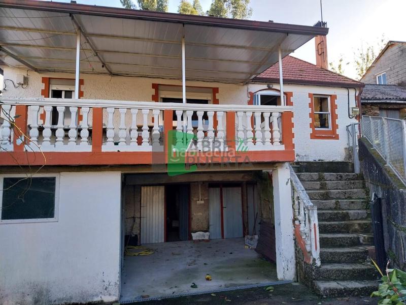 Foto 44a418a3-193e-49ee-90f5-ccb4e91819ca. Casa en Leiro