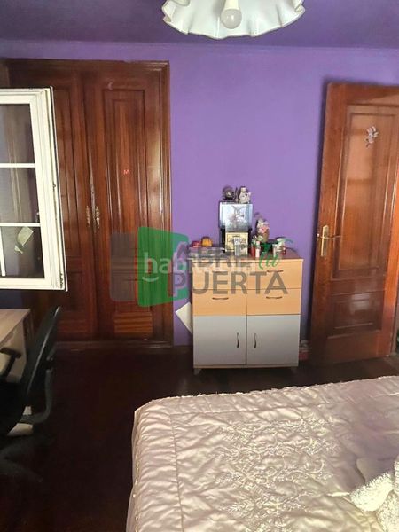 Foto 3083a459-e6f6-452b-bda3-0e128e57b9b6. Casa amb calefacció aparcament a Ventiun Ourense