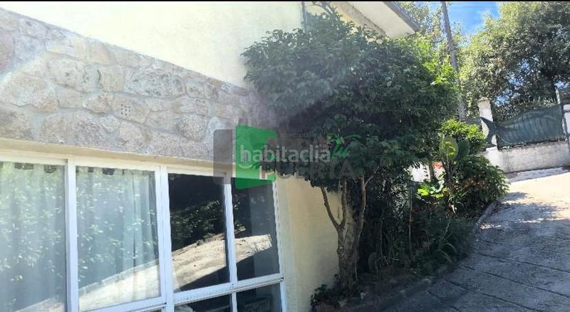 Foto f9ab0ec2-94e6-4834-a402-f9875a467081. Casa en Ventiun Ourense