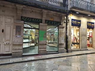 Affitto Locale commerciale in Centro