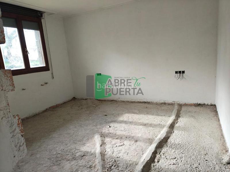 Foto 2cf26a9d-7b68-49d2-a658-70381876c54a. Maison avec chauffage parking dans Carballiño (O)