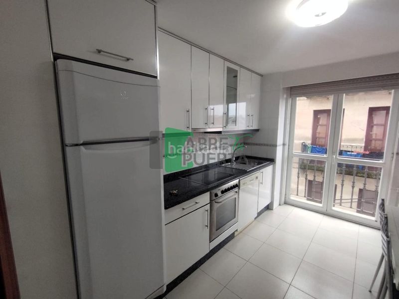 Foto 94a889fe-7c8b-4775-9b4d-1aee72535be5. Piso en Casco Viejo Ourense