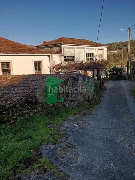 Foto 04e2276a-d4fa-41d0-af4f-fad274a35202. Casa amb aparcament a Lobeira